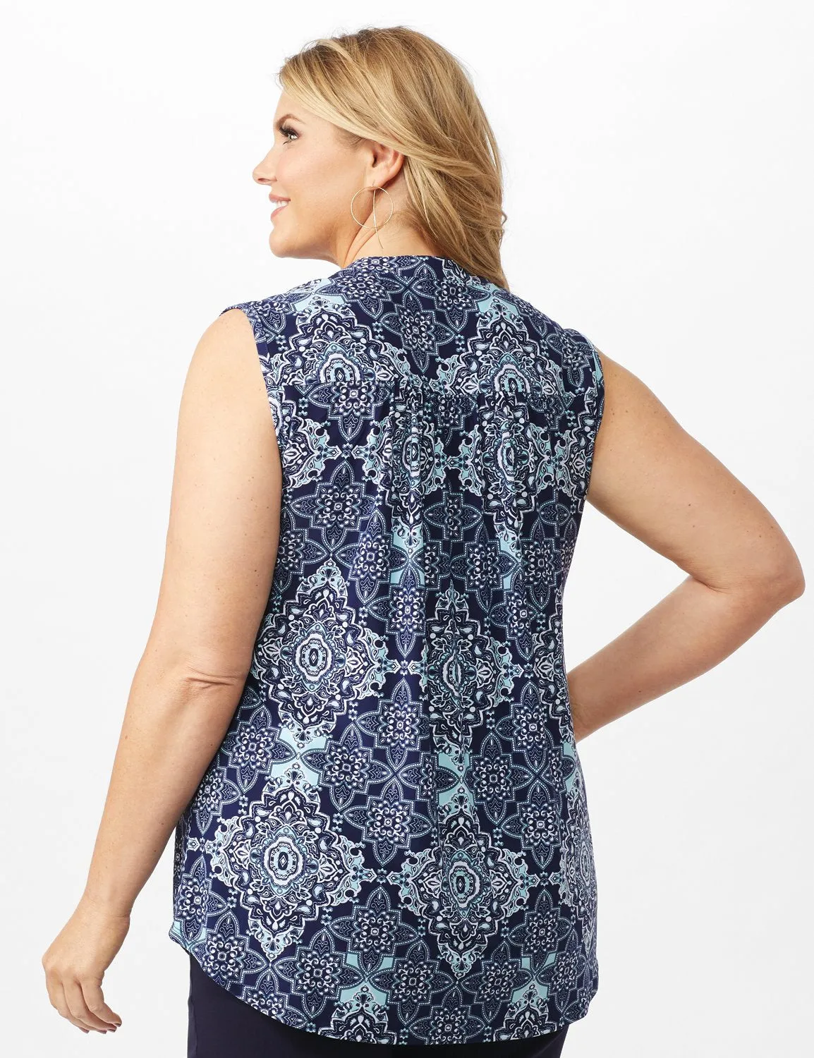 Medallion Pintuck Popover